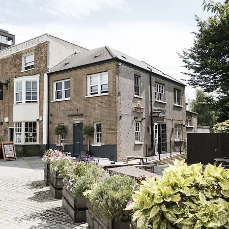 The Pilot Inn-2