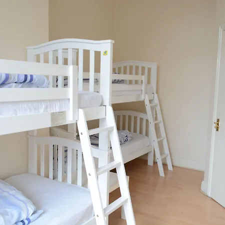 New Cross Inn Hostel-2
