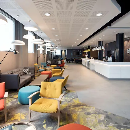 Hampton By Hilton London Excel-3