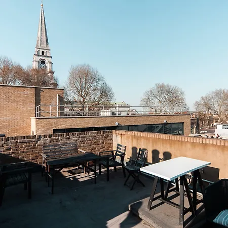 Private En-Suite Room @ Liverpool Street, Brick Ln-3