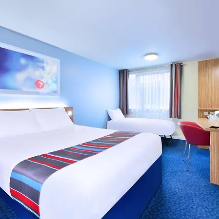 Travelodge London Teddington-3