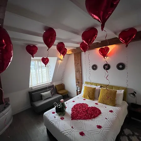 Angel Townhouse-3