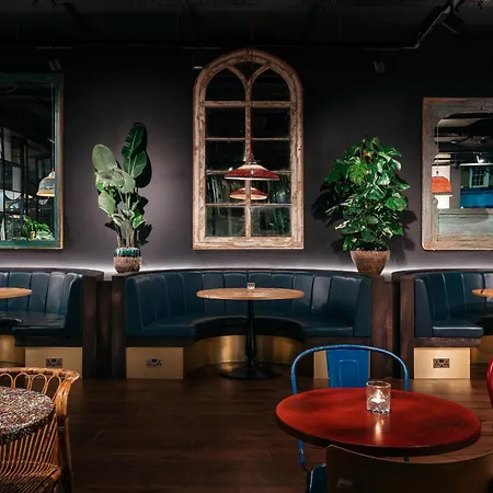 Ruby Zoe Hotel London By Ihg-2