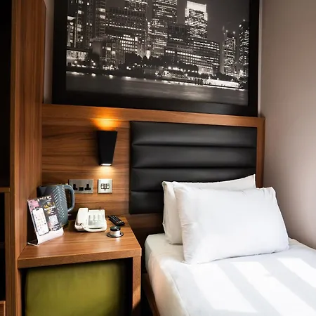 London Court Hotel-2