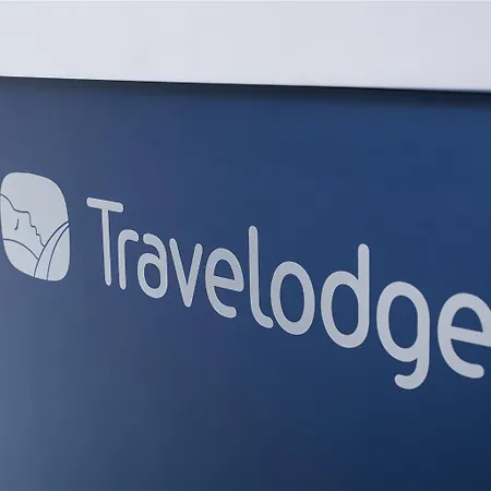 Travelodge London City Airport-3