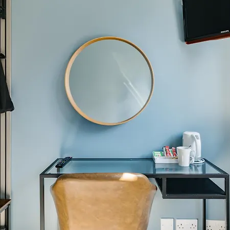 Borough High Street Rooms-3