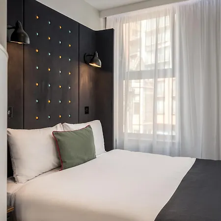 Point A Hotel London Paddington-2