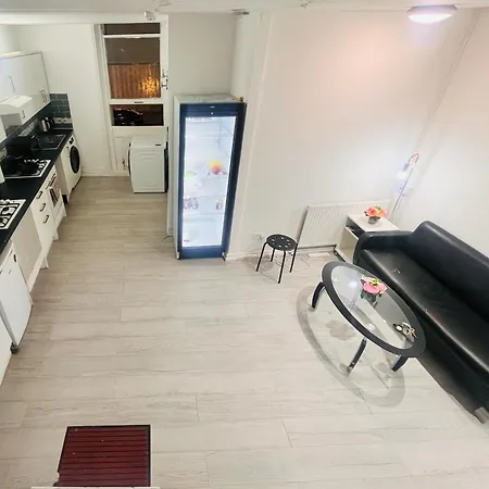 Y2 Rest House Ltd-3