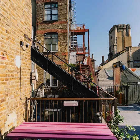 Hostelle - Women Only Hostel London-2
