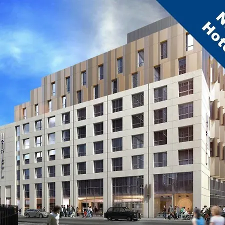Travelodge London City-2