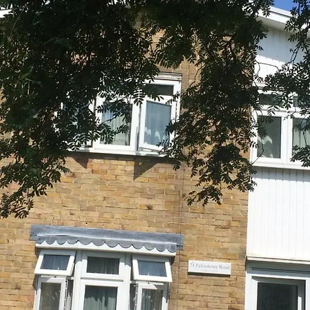 Simply Guesthouse-2