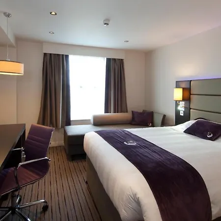 Premier Inn London Tower Bridge-2