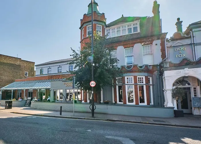 Dog And Fox Hotel London