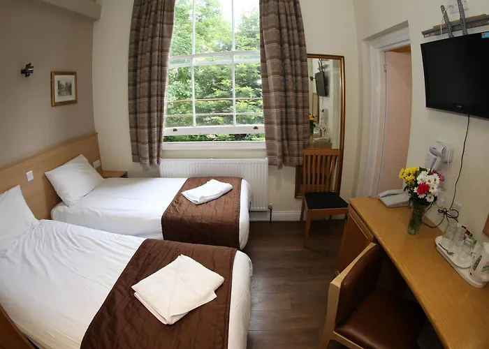 Holland Court Hotel London