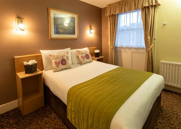 Cheap Hotels in LondonDarlington Hyde Park