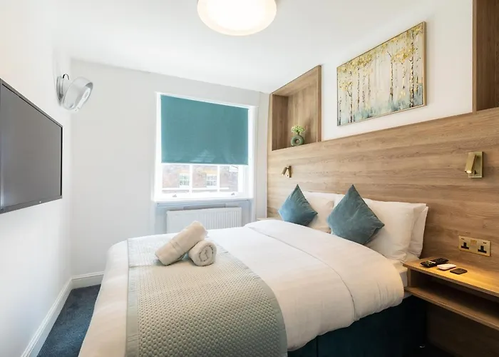 Griffin House Hotel London