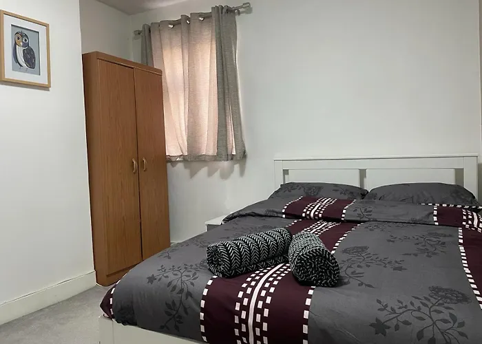 Rahal Compton Hotel London