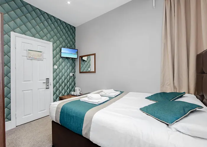 King Solomon Hotel- Golders Green London