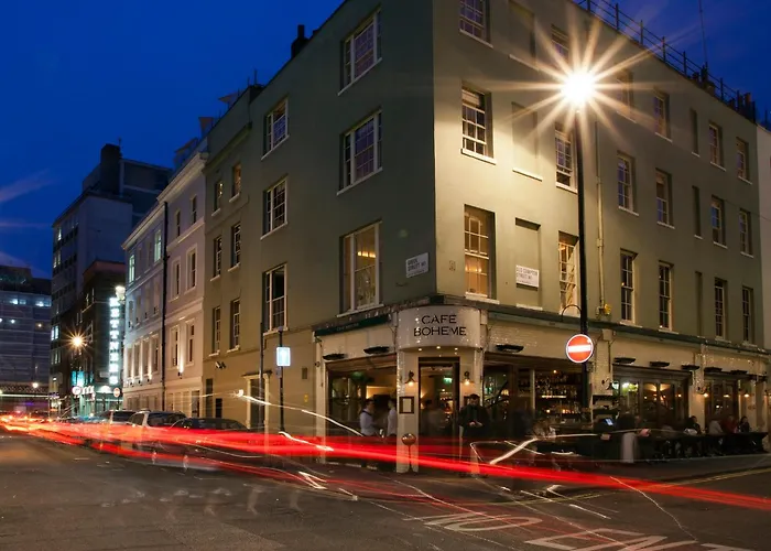 Cheap Hotels in LondonZ Soho