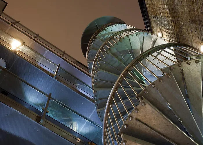 Cheap Hotels in LondonZ Soho