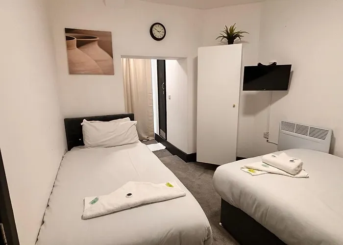 Ivy House Hotel London