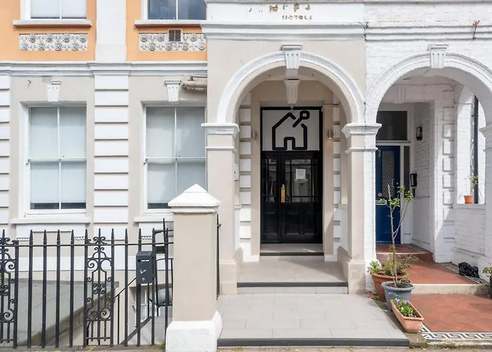 Kensington Rooms - Warwick Road London