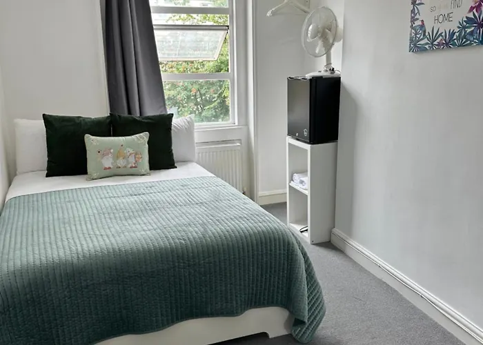 Lord Merit Guest House King'S Cross Grays Inn Road London