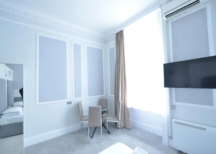 Cheap Hotels in LondonAmber Residence -Suites