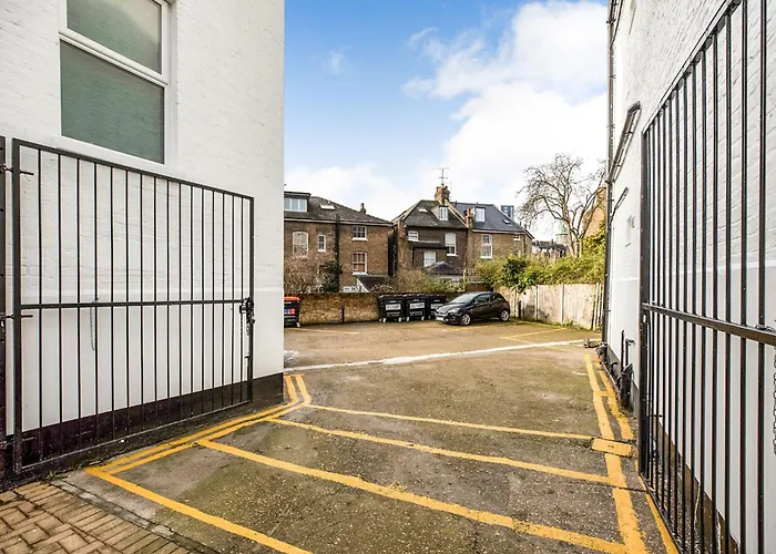 The Finsbury Park Hotel London