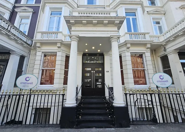 Cheap Hotels in LondonCromwell