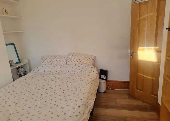 Rowland Hill House Hotel London