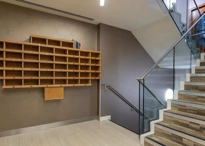 Monument Serviced Apartments By Lovelystay London