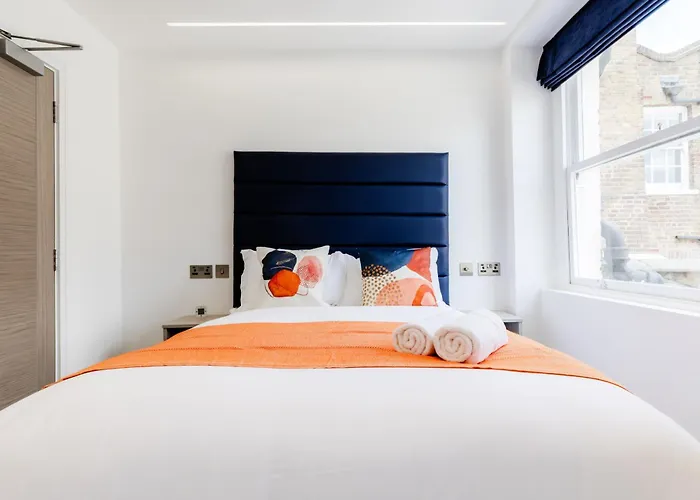 Upper Berkeley Hotel London
