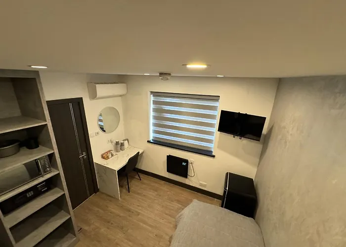 Park Avenue Hotel London