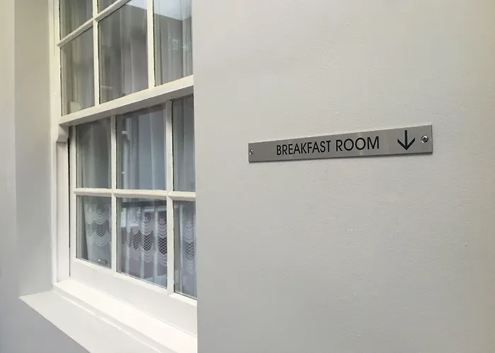 Cheap Hotels in LondonRoyal Cambridge