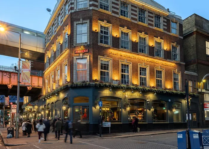 The Wellington Hotel London