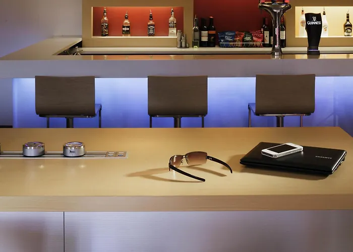 Cheap Hotels in LondonIbis Docklands Canary Wharf