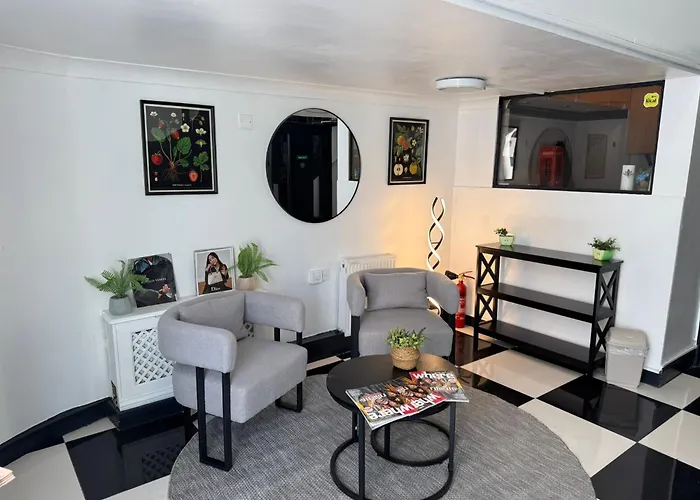 Amsterdam Hotel London