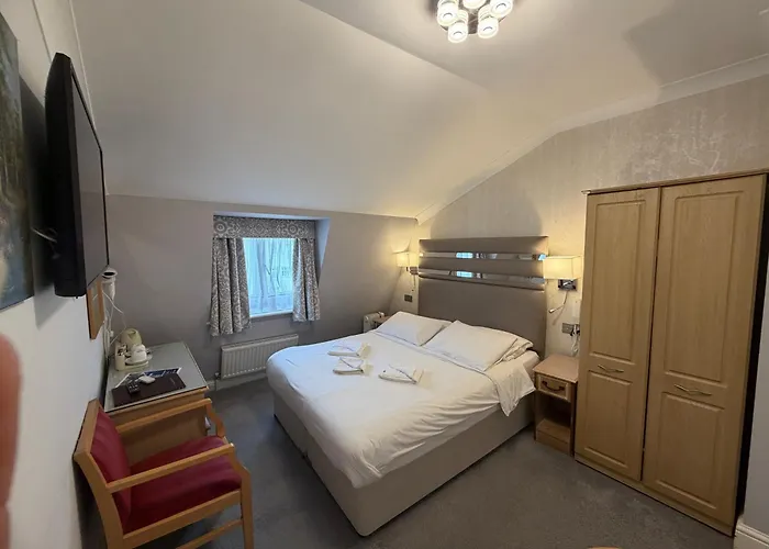 Admiral Hotel At Park Avenue London