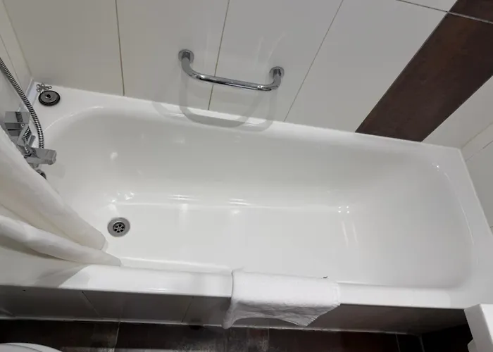 Admiral Hotel At Park Avenue London