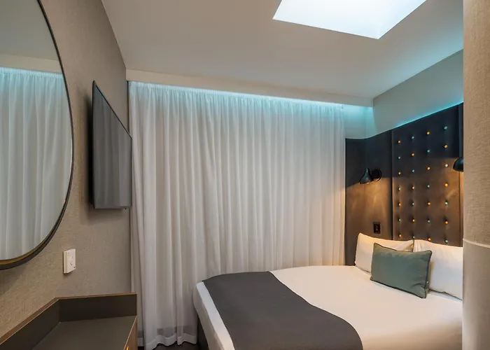 Point A Kensington Olympia Hotel London