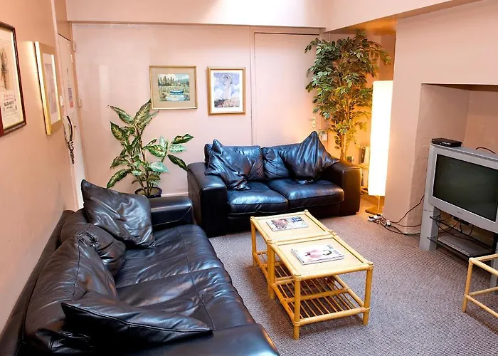 Curzon House Hotel London