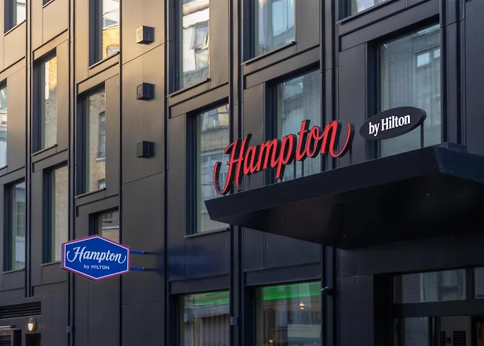 Hampton By Hilton London Old Street Hotel