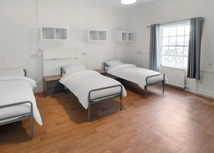 Holland House Hostel London
