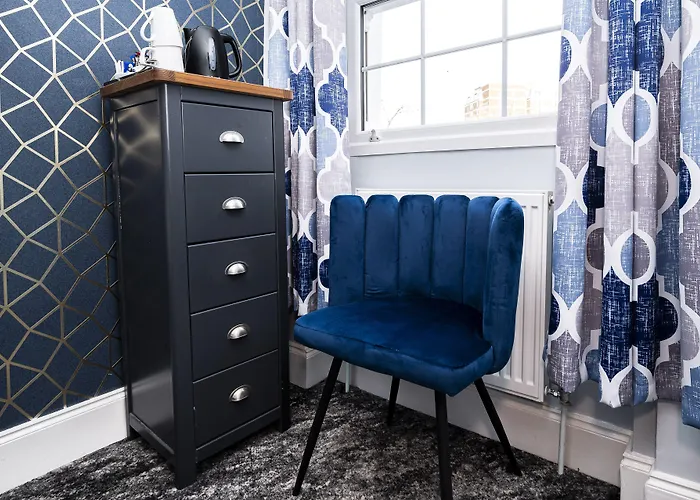 Mentone Hotel London
