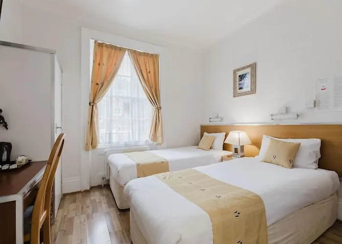 Falcon Hotel London