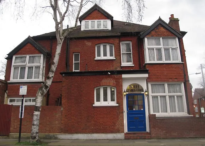 Chiswick Court Hotel - B&B London