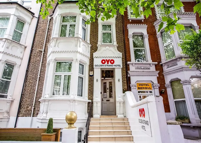 Oyo Lifestyle Golden Strand London